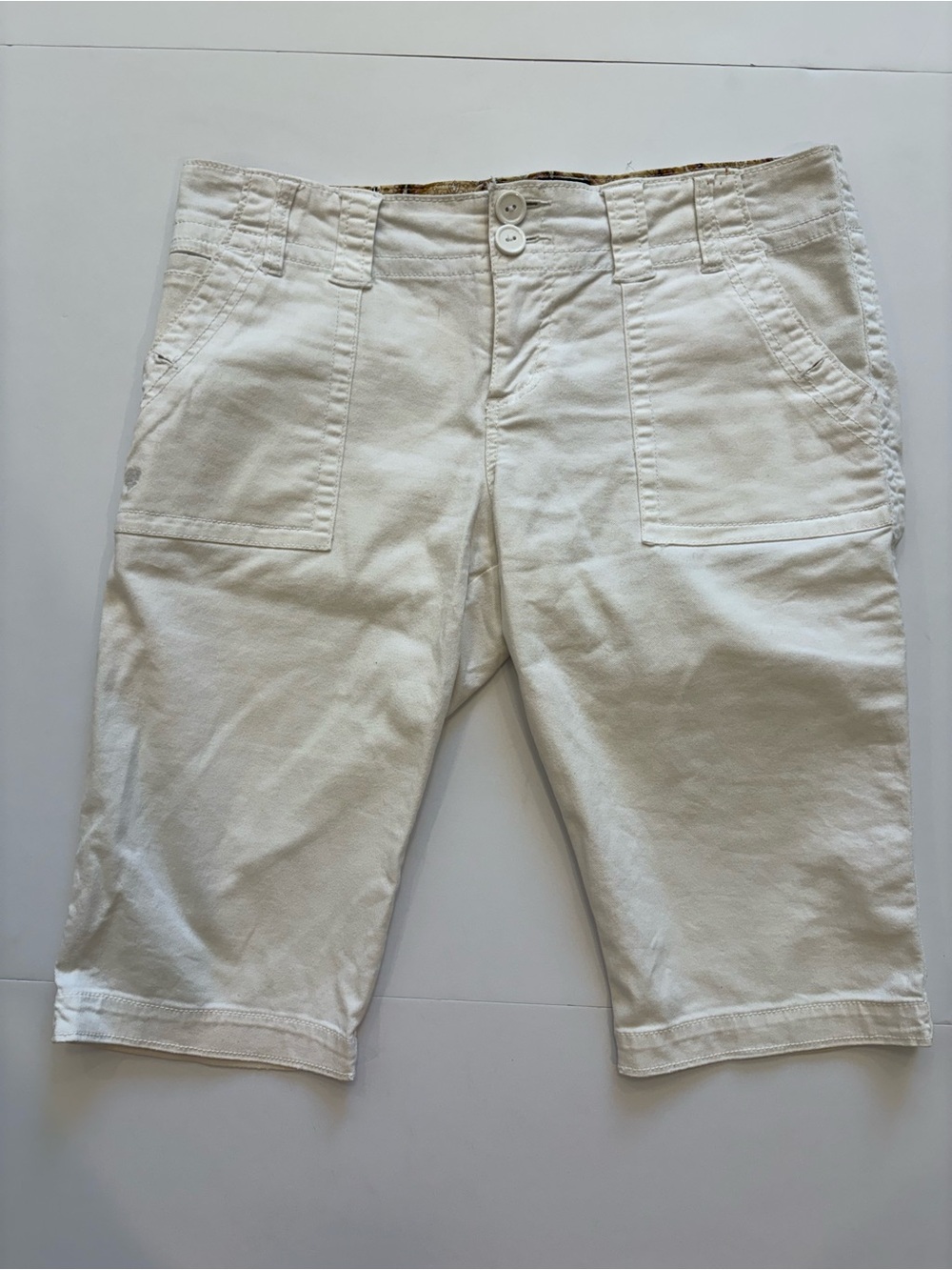 Sanctuary White Cotton Flat-Front Peace Bermuda Shorts 29